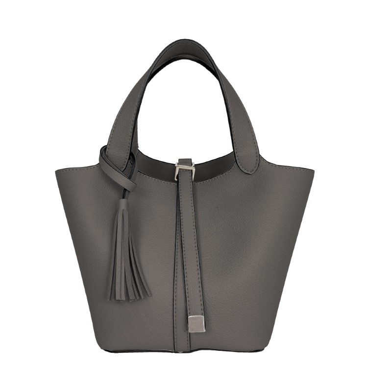 aristella タッセル付きトート CG